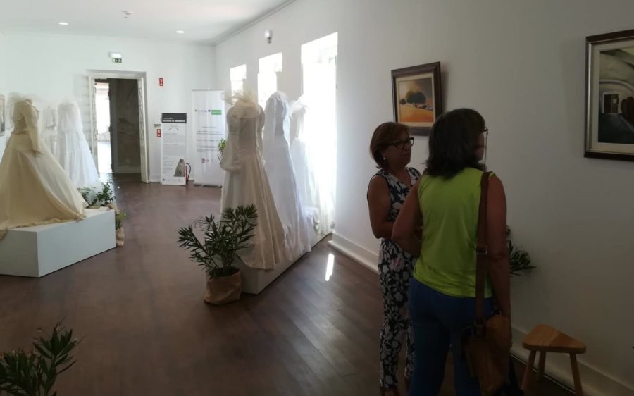 Vestidos de Memórias. Exposição de Vestidos de Noiva Antigos em Beja