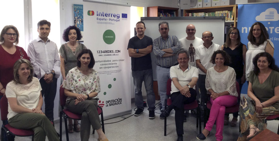 Encuentro de Nubetecos en Badajoz. El punto tecnológico… ¿Ser o no ser digital?